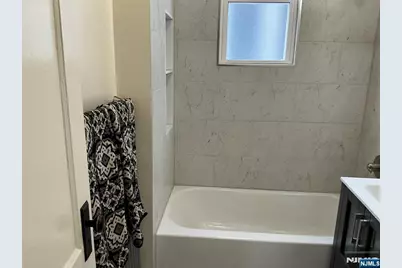 176 Weequahic Avenue 1 #1, Newark, NJ 07112 - Photo 14