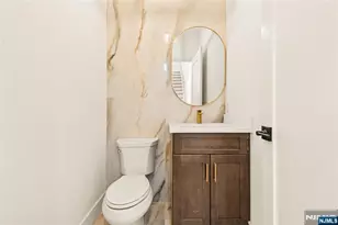 230 8th St, Palisades Park, NJ 07650 - Photo 16