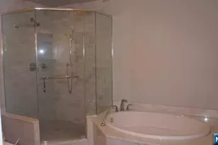 14 Marquis Ct 14, Edgewater, NJ 07020 - Photo 10