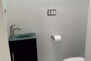 176 Weequahic Ave 2, Newark, NJ 07112 - Photo 14