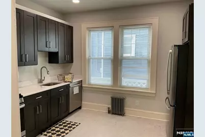 176 Weequahic Avenue 2 #2, Newark, NJ 07112 - Photo 8