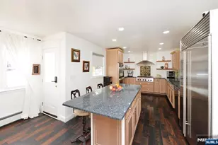 30-11 Rosalie St, Fair Lawn, NJ 07410 - Photo 14