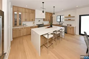 212 Monroe Ave, River Edge, NJ 07661 - Photo 4