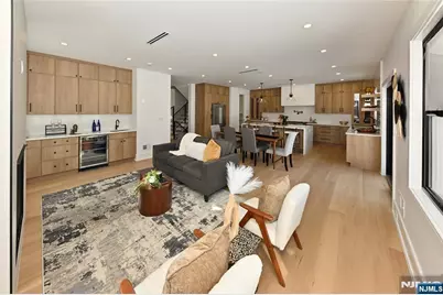 212 Monroe Avenue, River Edge, NJ 07661 - Photo 42