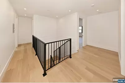 212 Monroe Avenue, River Edge, NJ 07661 - Photo 16