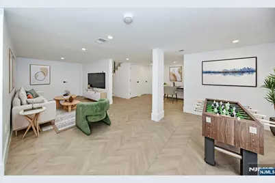 212 Monroe Avenue, River Edge, NJ 07661 - Photo 44