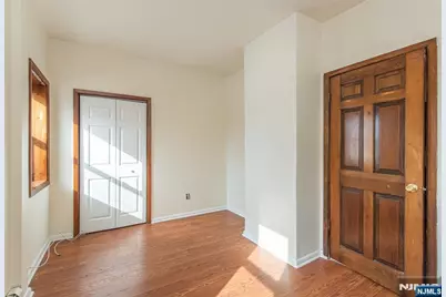 140 Jackson Avenue, Woodland Park, NJ 07424 - Photo 4