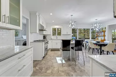 609 Echo Glen Avenue, River Vale Township, NJ 07675 - Photo 14