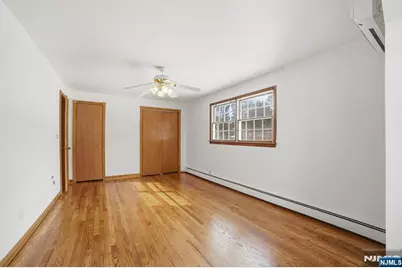 36 Page Drive, Oakland, NJ 07436 - Photo 12