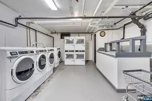 165 Vroom Street 202, Jersey City, NJ 07306 - Photo 10