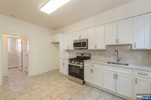 137 Hammond Ave, Passaic, NJ 07055 - Photo 22