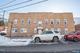 137 Hammond Ave, Passaic, NJ 07055 - Photo 22