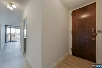 5 Horizon 501 #501, Fort Lee, NJ 07024 - Photo 18