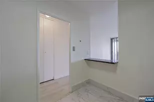 5 Horizon 501, Fort Lee, NJ 07024 - Photo 32