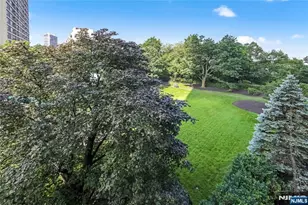 5 Horizon 501, Fort Lee, NJ 07024 - Photo 2