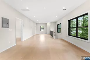 165 Jefferson Ave 2nd Floor, Cresskill, NJ 07626 - Photo 6