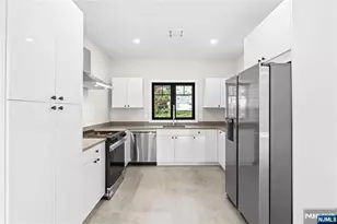 165 Jefferson Ave 2nd Floor, Cresskill, NJ 07626 - Photo 10