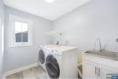 175 Valley Road, River Edge, NJ 07661 - Photo 20