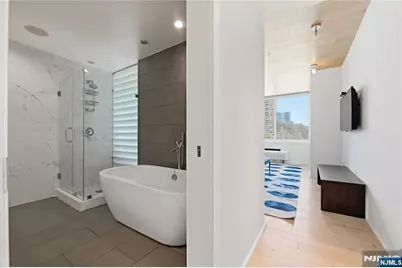 1008 Hudson Park, Edgewater, NJ 07020 - Photo 22