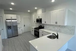 51 E Main Street 205, Bergenfield, NJ 07621 - Photo 4