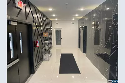 51 E Main Street 205 #205, Bergenfield, NJ 07621 - Photo 2