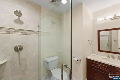 662 Summit Street, Englewood Cliffs, NJ 07632 - Photo 30