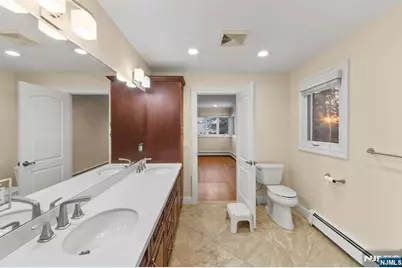 662 Summit Street, Englewood Cliffs, NJ 07632 - Photo 34