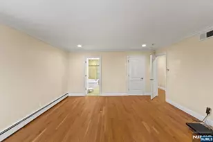 662 Summit St, Englewood Cliffs, NJ 07632 - Photo 32