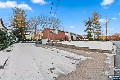 662 Summit Street, Englewood Cliffs, NJ 07632 - Photo 14