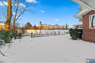 662 Summit Street, Englewood Cliffs, NJ 07632 - Photo 10