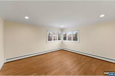 662 Summit Street, Englewood Cliffs, NJ 07632 - Photo 36