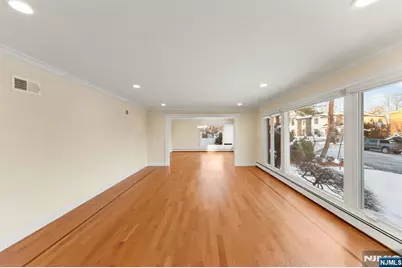 662 Summit Street, Englewood Cliffs, NJ 07632 - Photo 16