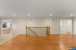 662 Summit St, Englewood Cliffs, NJ 07632 - Photo 38