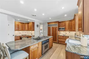 2 Stewart Ct, Old Tappan, NJ 07675 - Photo 8