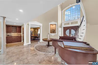 2 Stewart Court, Old Tappan, NJ 07675 - Photo 4