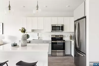 15 W Johnson Avenue 206 #206, Bergenfield, NJ 07621 - Photo 8