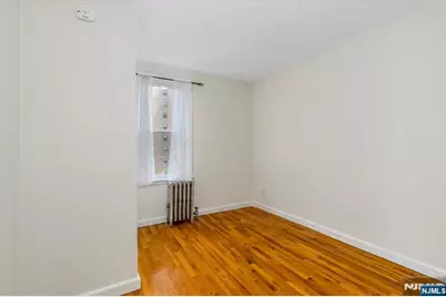 7 Edison Place, East Rutherford, NJ 07073 - Photo 20