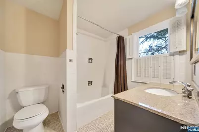 56 Magnolia Avenue, Tenafly, NJ 07670 - Photo 28