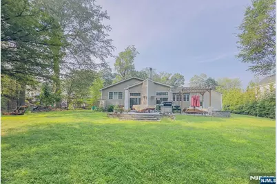 777 Washington Avenue, Washington Township, NJ 07676 - Photo 26