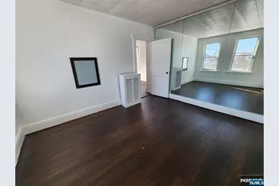 752 Ridge Road, Lyndhurst Township, NJ 07071 - Photo 14