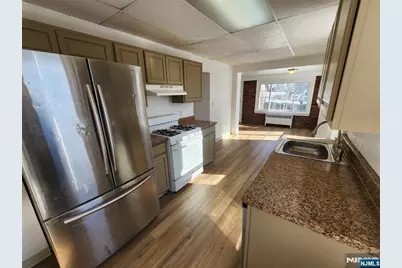 752 Ridge Road, Lyndhurst Township, NJ 07071 - Photo 8