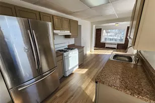 752 Ridge Rd, Lyndhurst Township, NJ 07071 - Photo 8