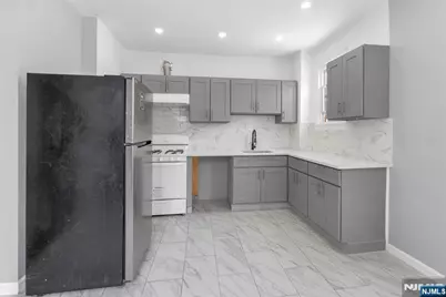 195 Park Avenue, Orange, NJ 07050 - Photo 4