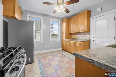 35 Dawson Avenue 2 #2, Clifton, NJ 07012 - Photo 4