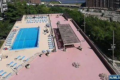 6040 Boulevard E 25F #25F, West New York, NJ 07093 - Photo 14