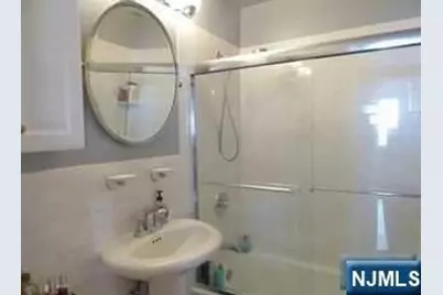 6040 Boulevard E 25F #25F, West New York, NJ 07093 - Photo 10