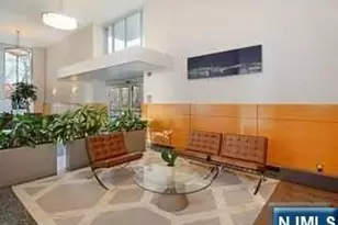 6040 Blvd E 25F, West New York, NJ 07093 - Photo 12