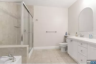 216 The Promenade, Edgewater, NJ 07020 - Photo 14