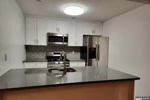 28 Cliff 28, Englewood, NJ 07631 - Photo 4