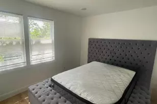 88 Fournier Crescent, Elmwood Park, NJ 07407 - Photo 2